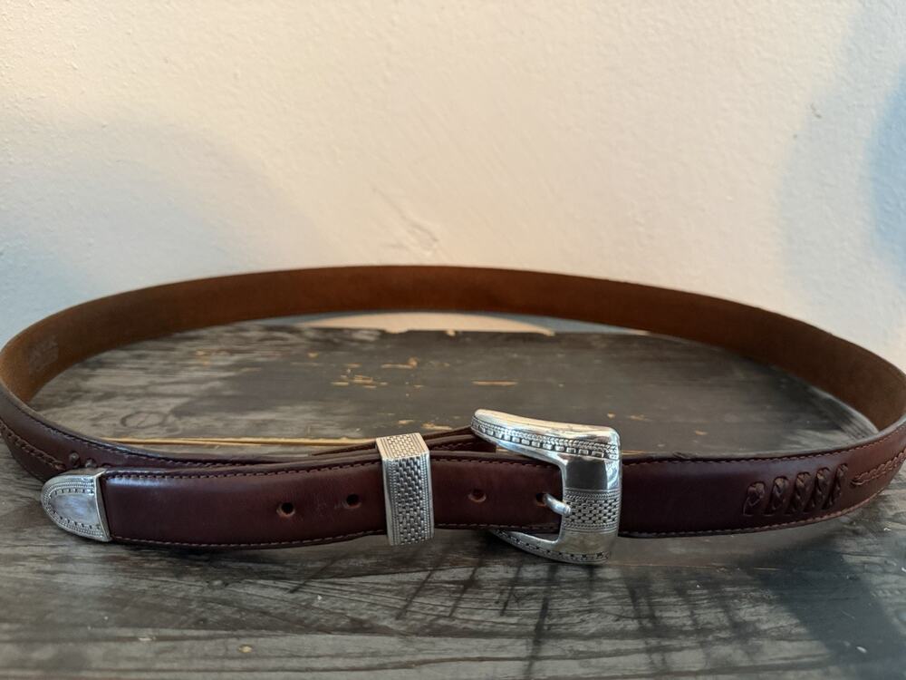 Brighton Onyx 74807 Brown Genuine Leather Belt Size 42 Silver Western Buckle